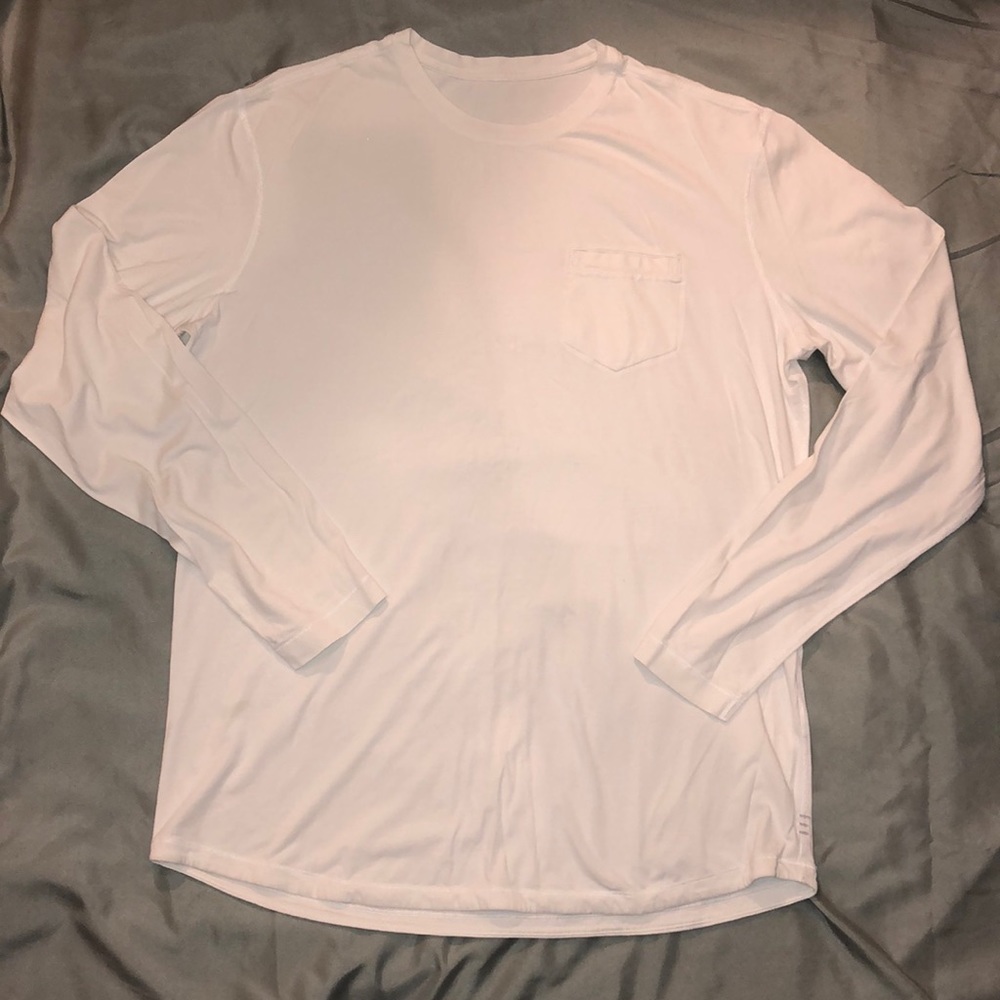 LULULEMON mens long sleeve t